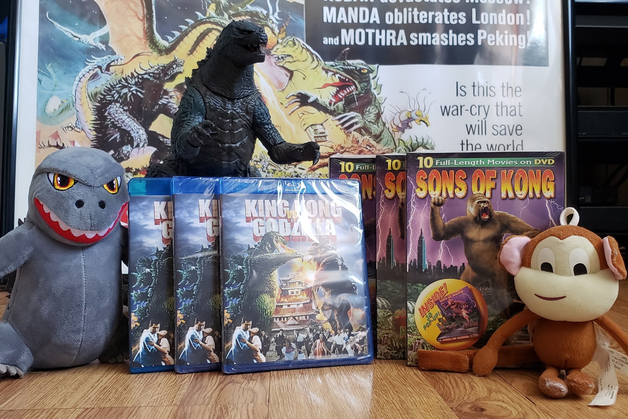 THE B-MOVIE NEWS VAULT: WHICH TEAM ARE YOU ON?! - ENTER NOW TO WIN A