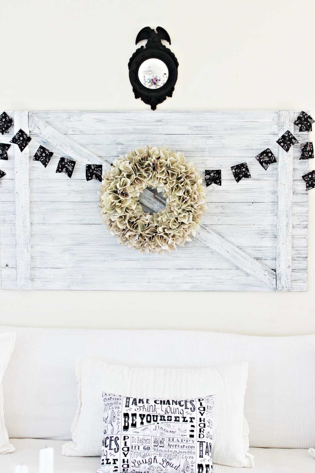 Happy At Home: Black and White Cottage Style Living Room