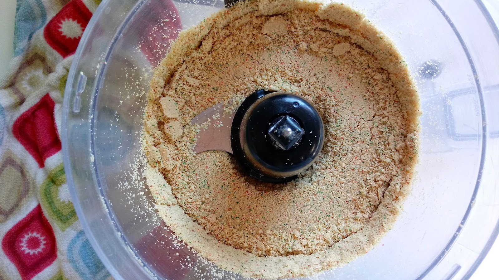 At Home with the Loverbees Eggnog Cream Pie