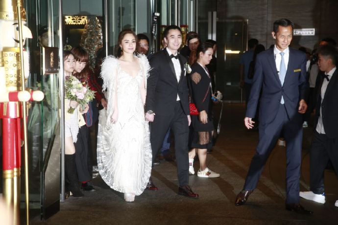 Gillian Chung and Michael Lai Officially Wed in Hong Kong | DramaPanda