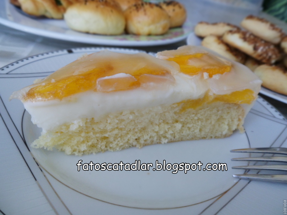 fatosca tadlar KREMALI ŞEFTALİLİ YAŞ PASTA