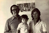 Soy hijo de Marilú (hija de Erika y de Carlos) y de José Sebastián (hijo de Socorro y de Nicolás).