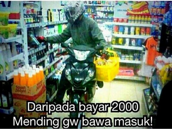 Pengendara Motor Di Indonesia Memang Unik. Ini Buktinya! Pengendara Motor Di Indonesia Memang Unik. Ini Buktinya!