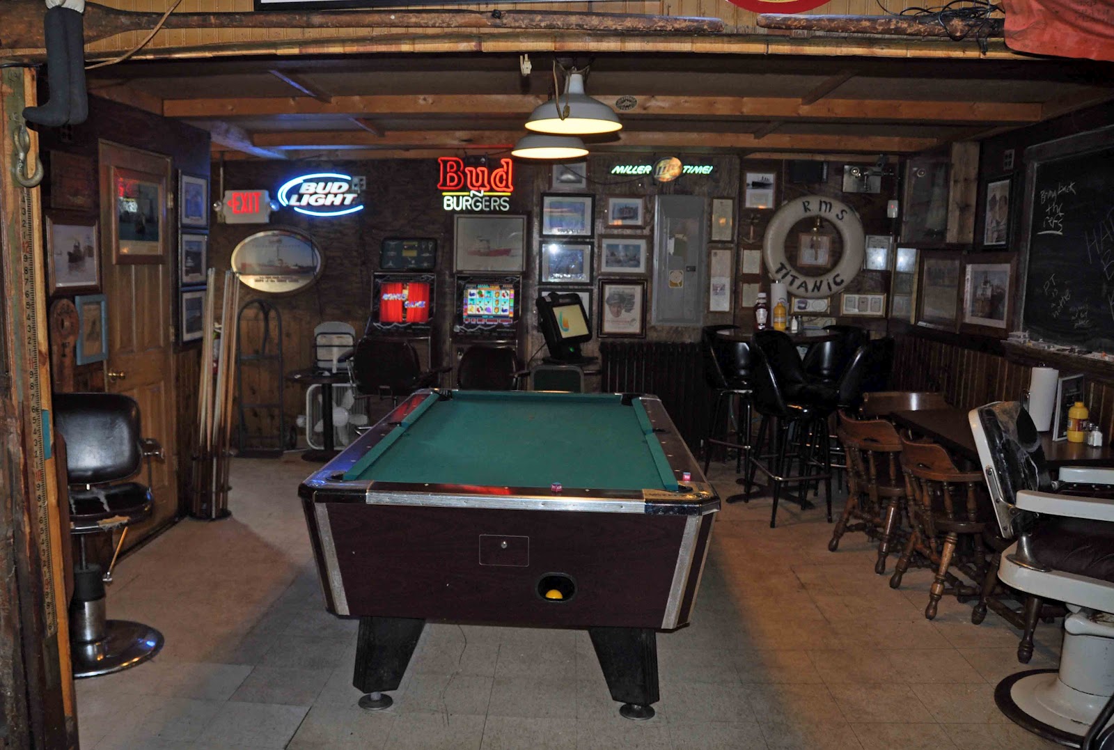 Ed and Jeanne's Travels Anchor Bar and Amnicon SP, Superior, Wisconsin