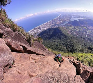 Pedra da Gávea, Carrasqueira vista de cima Pedra da Gávea, Carrasqueira vista de cima