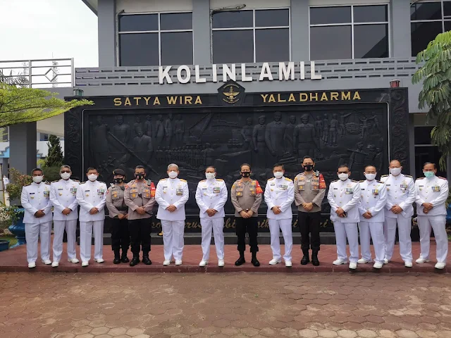 Hari Jadi  Ke - 75 TNI AL, Kapolres Pelabuhan Tanjung Priok Kasih Ucapan Selamat Kepada Panglima Kolinlamil dan Danlantamal