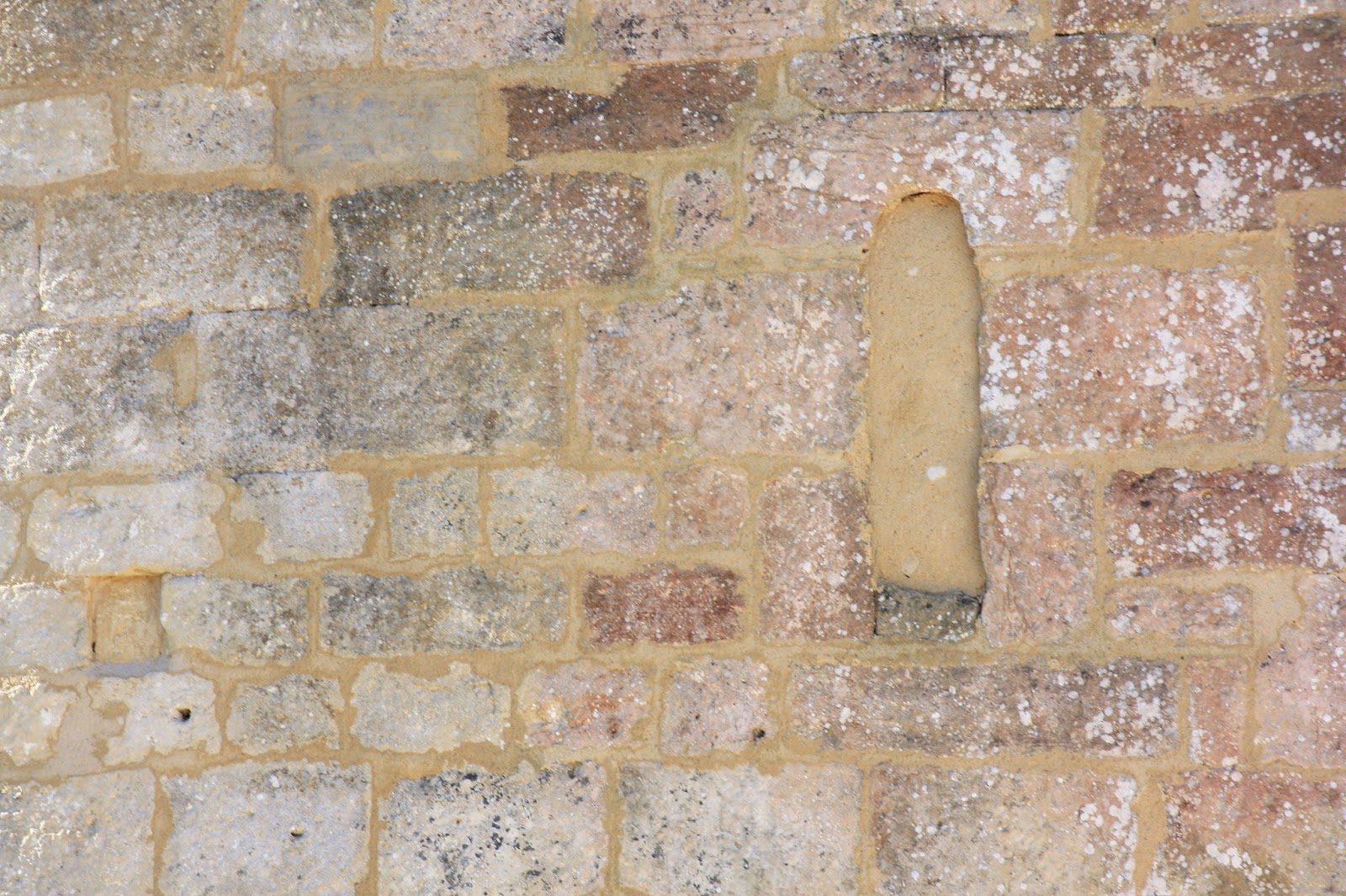 Atlas roman SaintMarcory Eglise SaintMarcory (24)