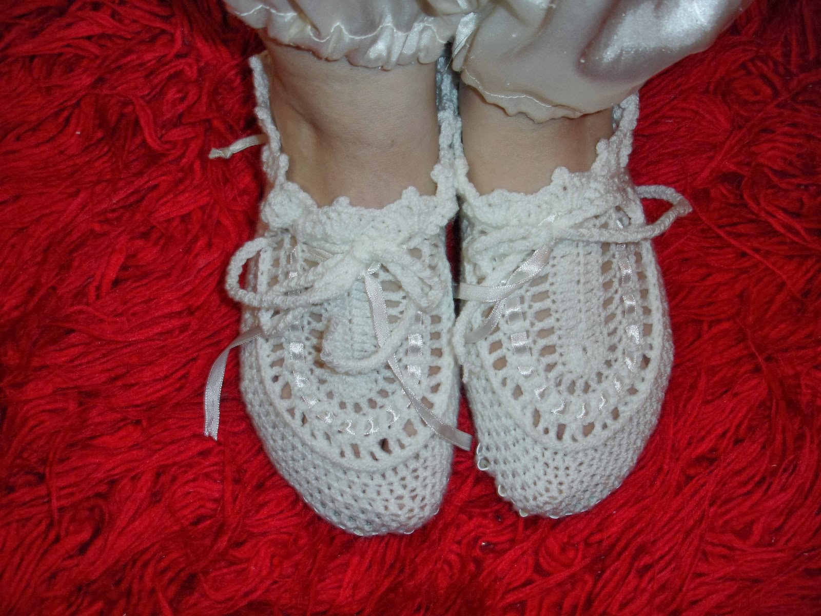 tesetturelbiseleri2014 örgü patik modelleri anlatımlı,örgü patik