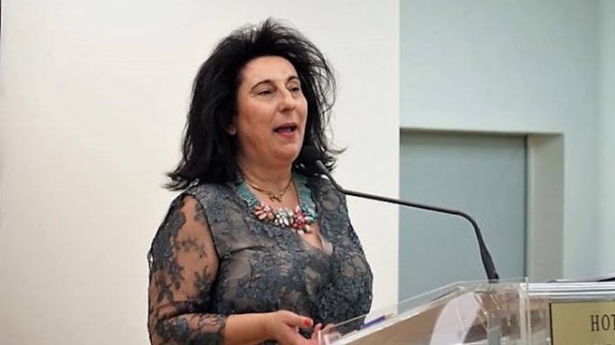 Υποψήφια ΝΔ για Μπεκατώρου: «Οι κυρίες δεν μπαίνουν στα δωμάτια μοναχικών ανδρών»