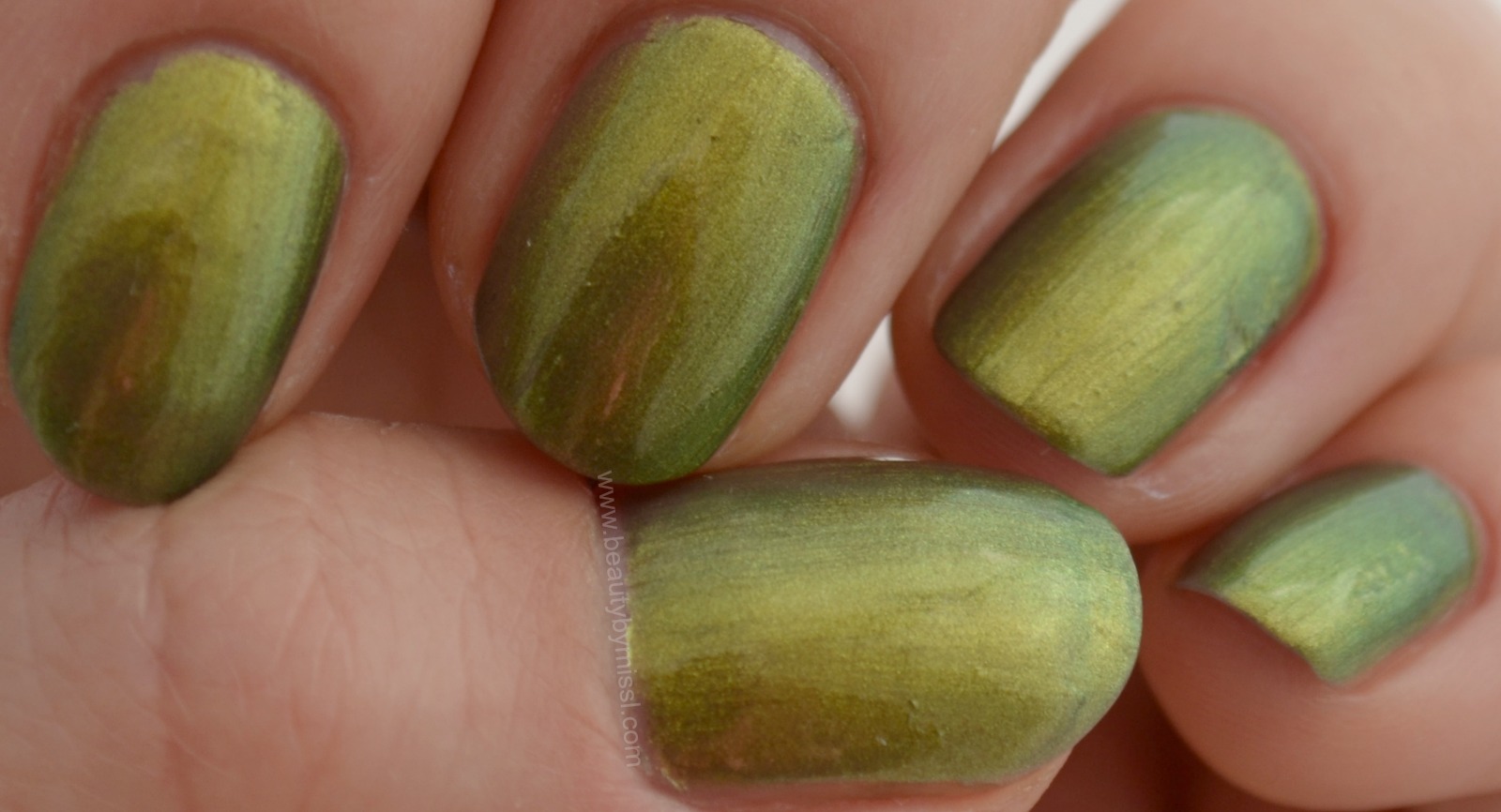 NOTD: Models Own Golden Green