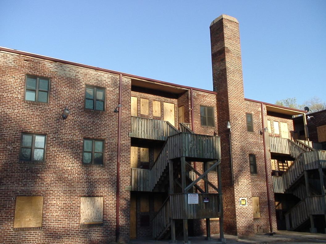 Wildbirds Broadcasting: Eastern Omaha Swifts Chimney Future Uncertain