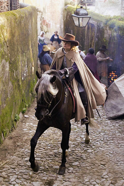 FILMY KOSTIUMOWE Julie, chevalier de Maupin (TV 2004)