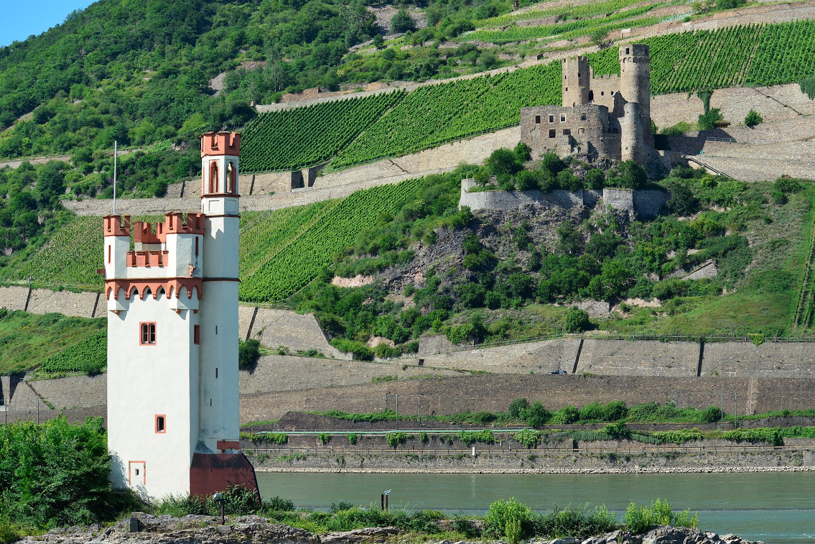 Retro Kimmer S Blog The Amazing Eltz Castle In Germany