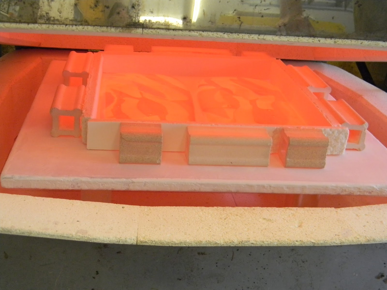 Lisa Vogt Art Adventure Blog Firing Surfaces A valuable guide for