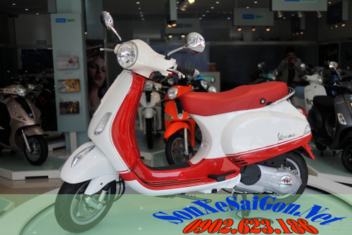 Sơn xe Vespa LX 125 màu trắng đỏ cực đẹp - Piaggio Vespa Sài Gòn