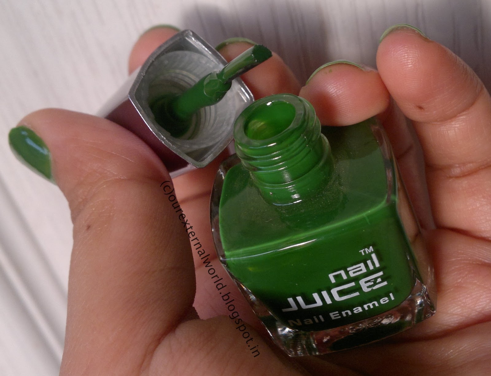 Nail Juice Leaf Green Quick Review and Swatches