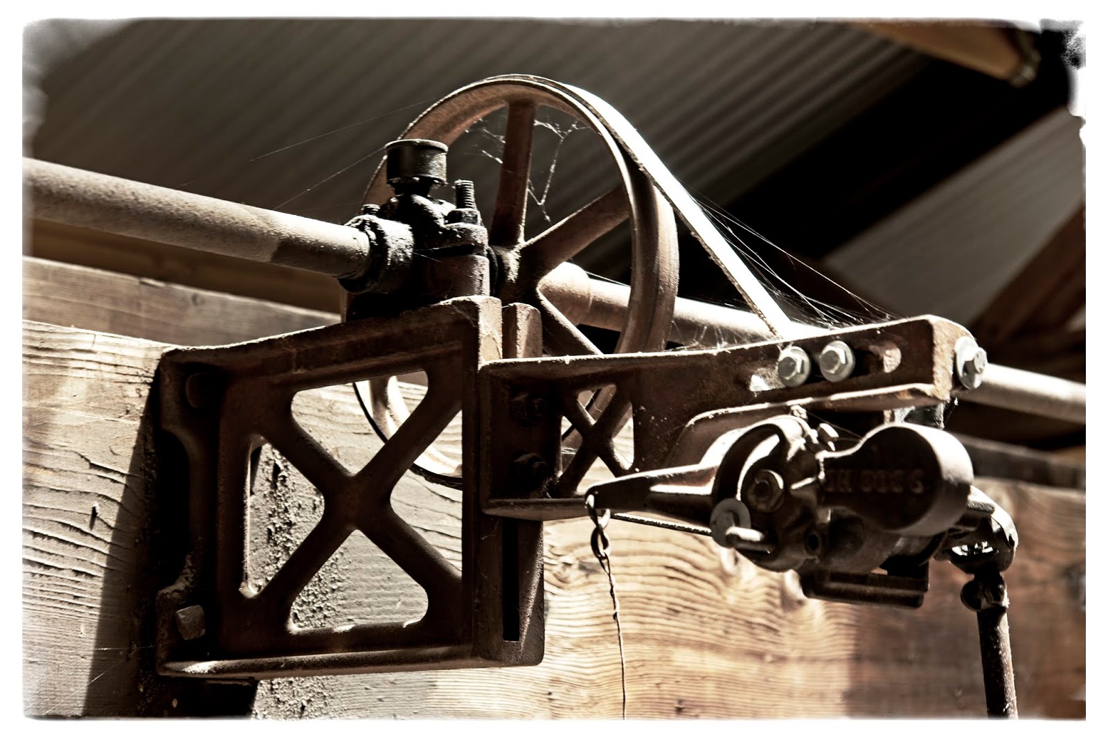 My World in HDR: Antique Equipment