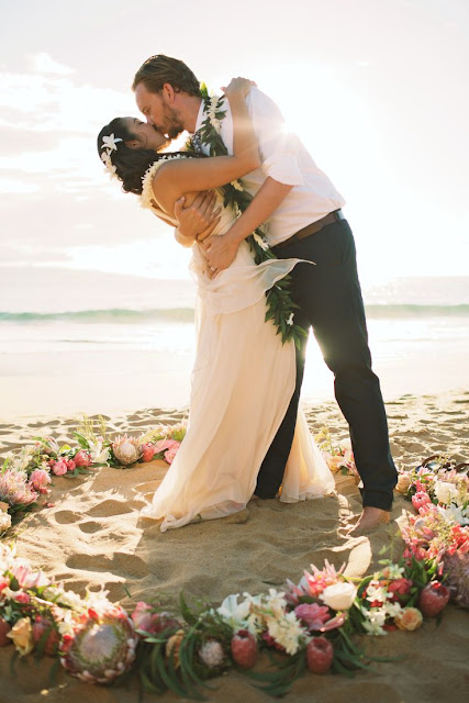 beach wedding