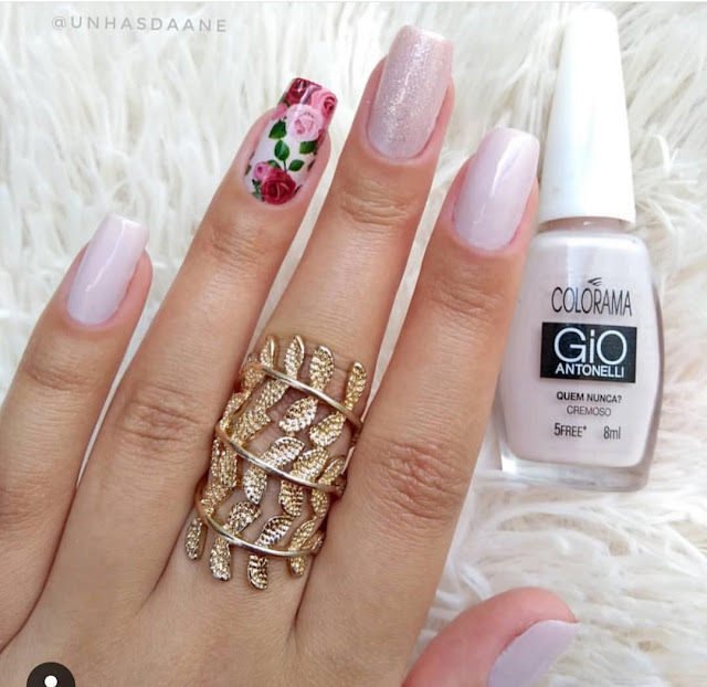 Cute acrylic nail color ideas