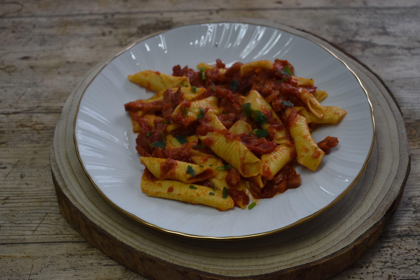 Mi Diversión en la cocina Garganelli con salsa Amatriciana (Pasta