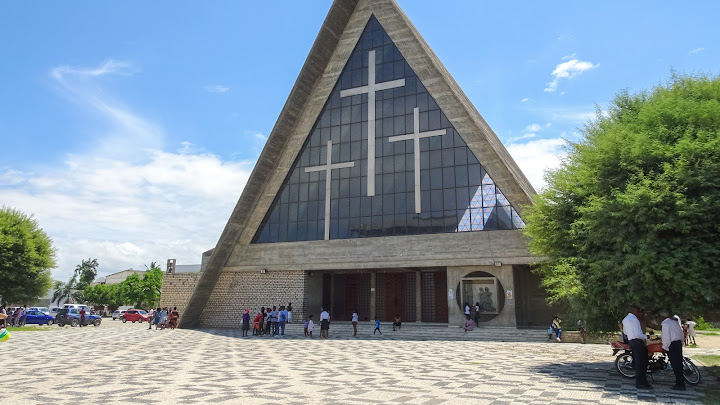 Se Catedral de Nossa Senhora de Fatima in Benguela