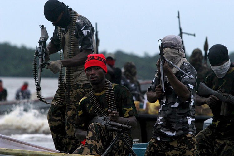 Nigerian News, Latest Nigeria In News. Nigeria News. Your online Nigerian Newspaper.: Niger Delta Avengers blow up Chevron export pipeline in Delta