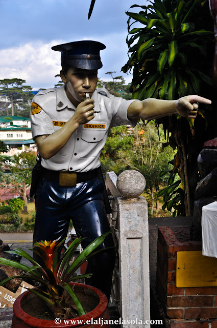 Statue at Barrio's Fiesta