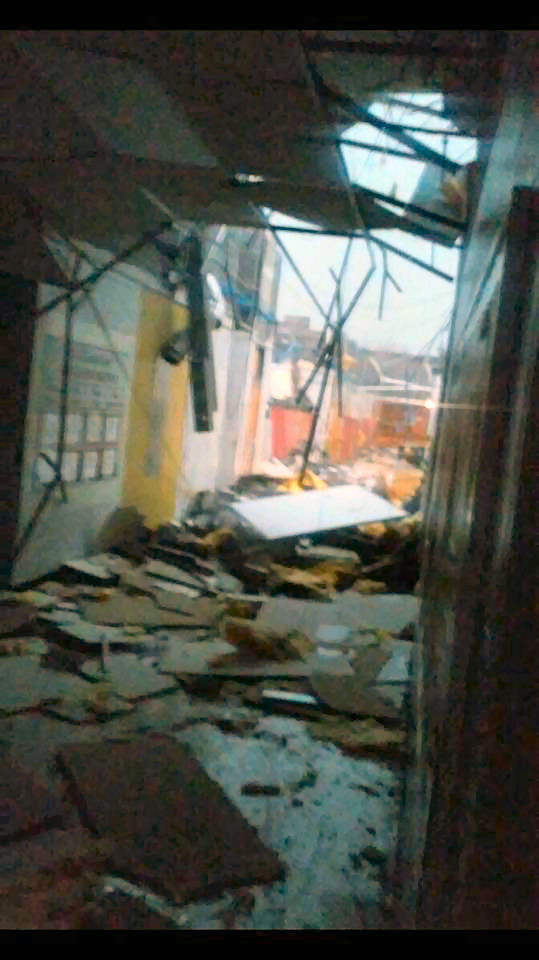 Capt. Spaulding's World Possible Tornado Strikes Goodman MO