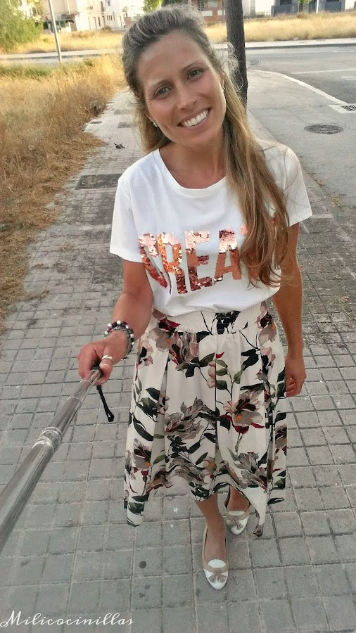 Falda-midi-zara-flores