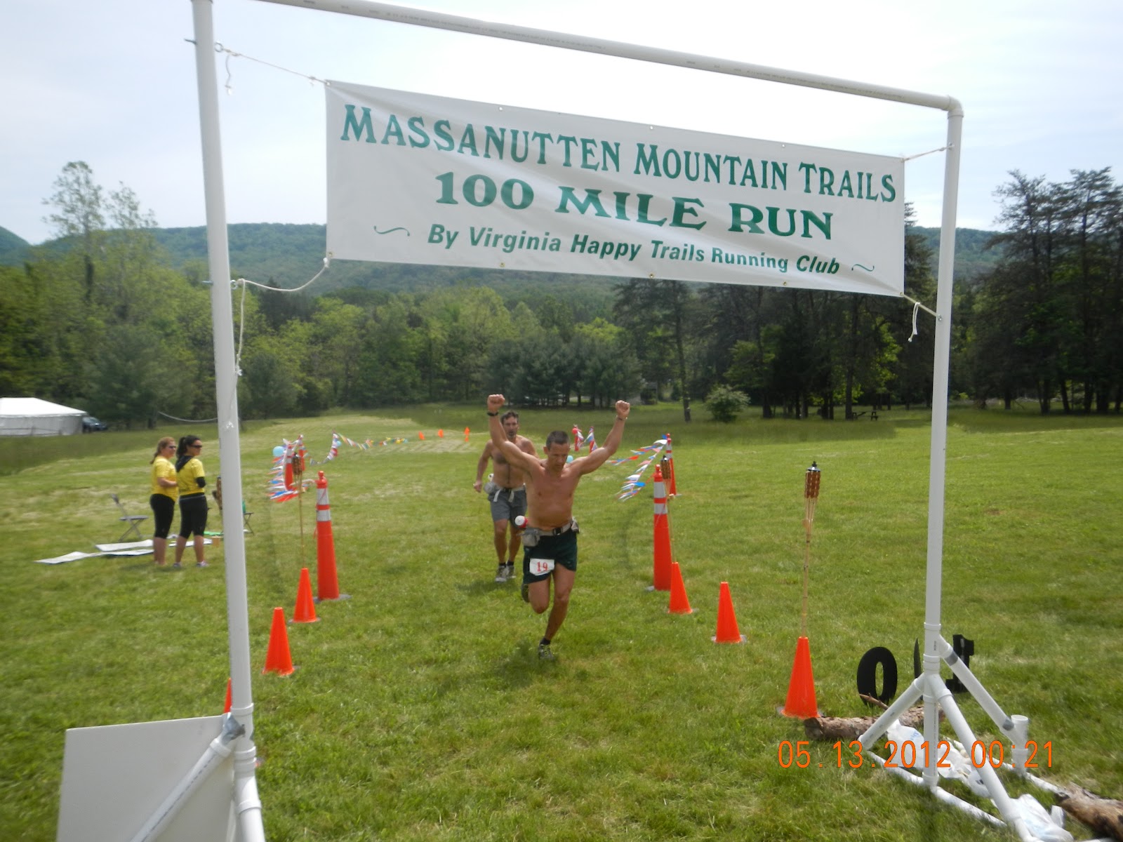 A2 Ultrarunning Massanutten Mountain Trails 100 Mile Run May 1213, 2012