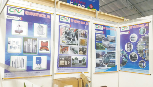 in poster treo ống sáo