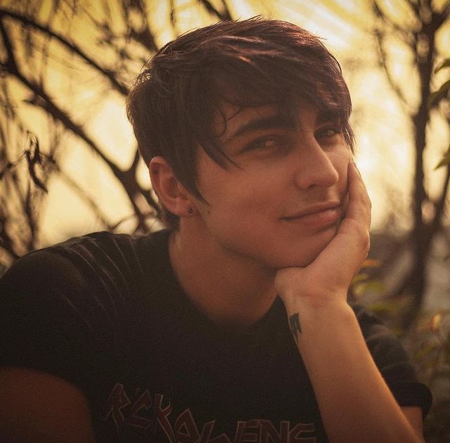 Colby Brock Age, Girlfriend, Family and Wiki
