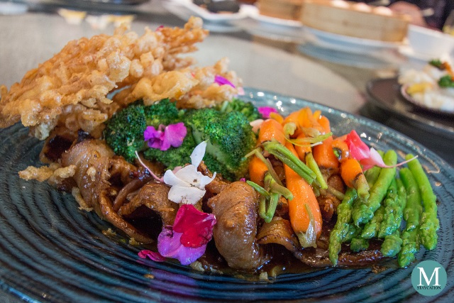 Stir-fried US Kurobuta Pork with Fresh Mushrooms at Summer Palace at Edsa Shangri-La, Manila