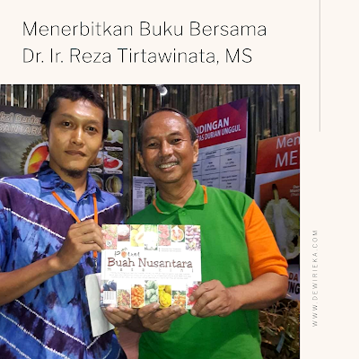 Hanif Wicaksono Pelindung Buah Langka Kalimantan