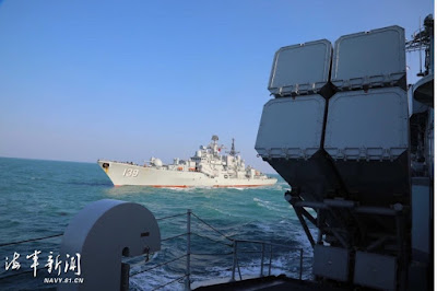 Rudal anti kapal YJ-12 di kapal perusak Hangzhou