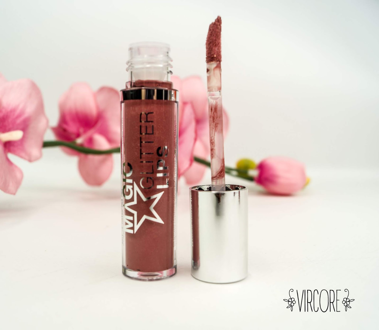 Magic Glitter y Liquid Metal Lipstick Bell