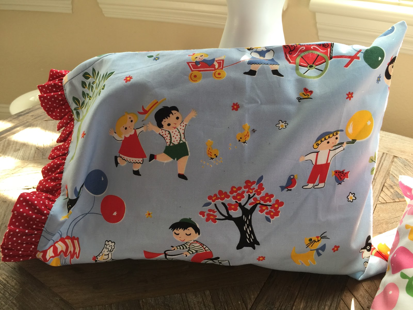 dream quilt create Matching pillow Cases and Lined Travel Bags