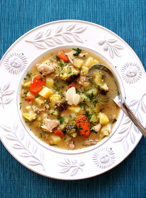 zupa brokułowa z mięsem,najlepsza zupa,zupa na jesień,sycąca zupa,danie jednogarnkowe,najlepszy blog kulinarny z kuchni do kuchni,fit zupa,zupa lekka z warzyw,