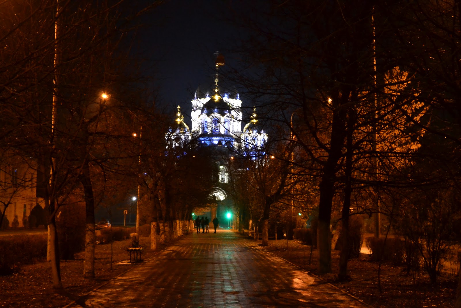 Новочеркасск ночью фото Тихое хобби ЯПлакалъ