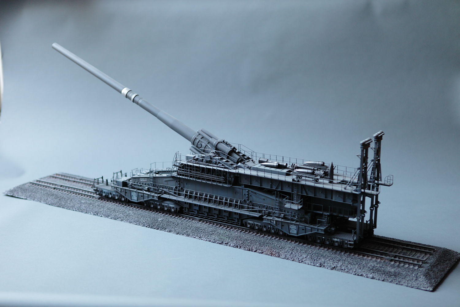 DECAYMiniatureModelArt DORA 1/72