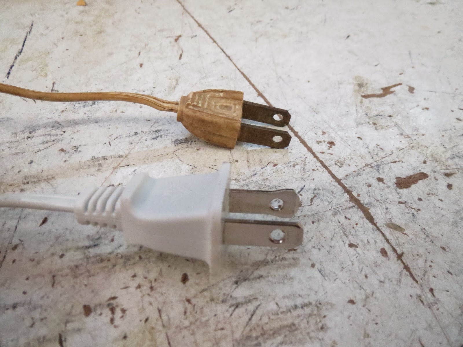 Lamp Parts and Repair | Lamp Doctor: How to Replace a Lamp Cord