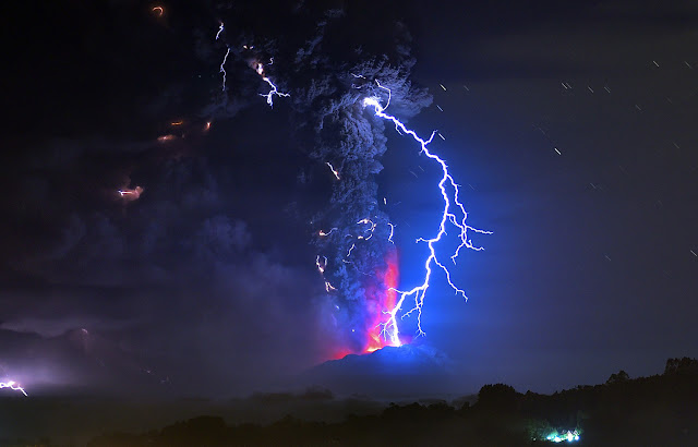 Calbuco Volcano Lightning eruption