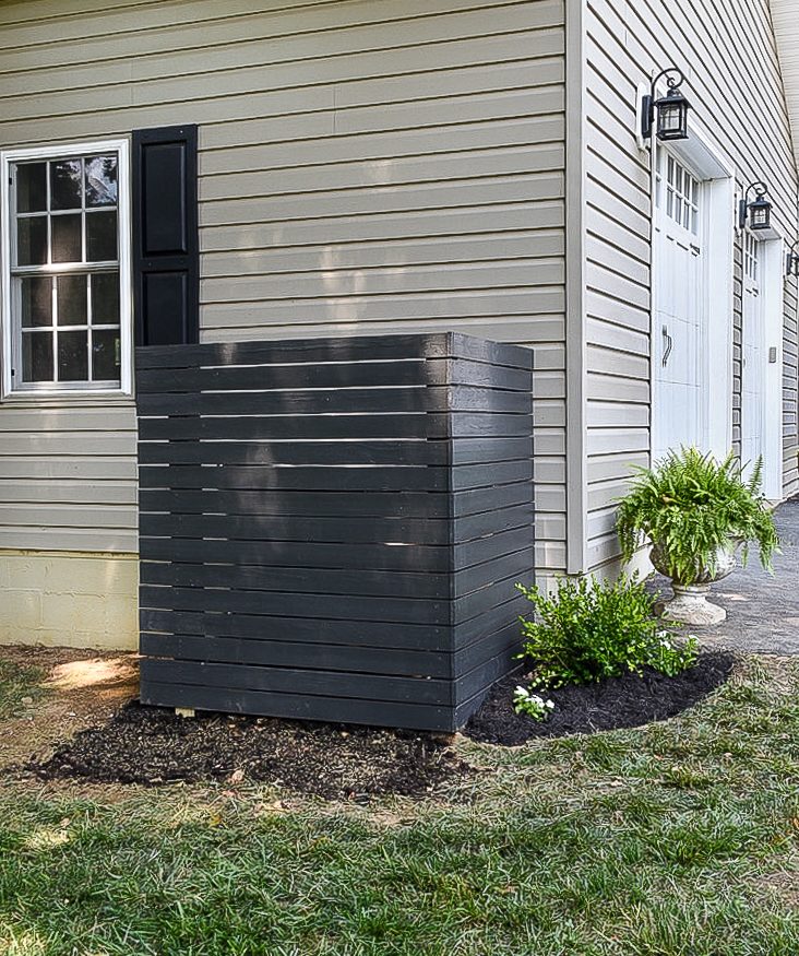How to Build a Simple Modern Trash Can Screen Little House of Four Creating a beautiful home