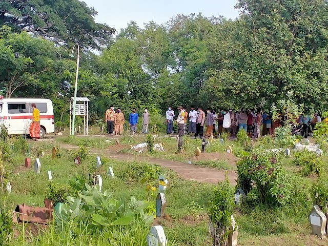 Dampingi Pemakaman Warga Dengan Prosedur Covid-19, Ini Imbauan Babinsa Desa Jetak Koramil 06/Wedung