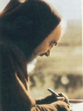 "Votre époque sera témoin d’un châtiment terrible" - Notre Seigneur au Saint Padre Pio (1950)  PadrePio6