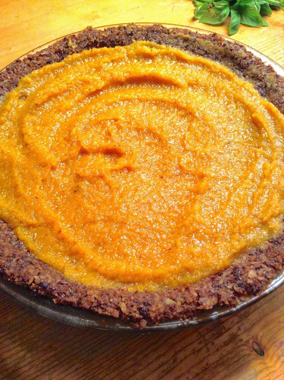 The BEST Raw Pumpkin Pie Recipe (Better Than Cooked!!) Raw Edibles