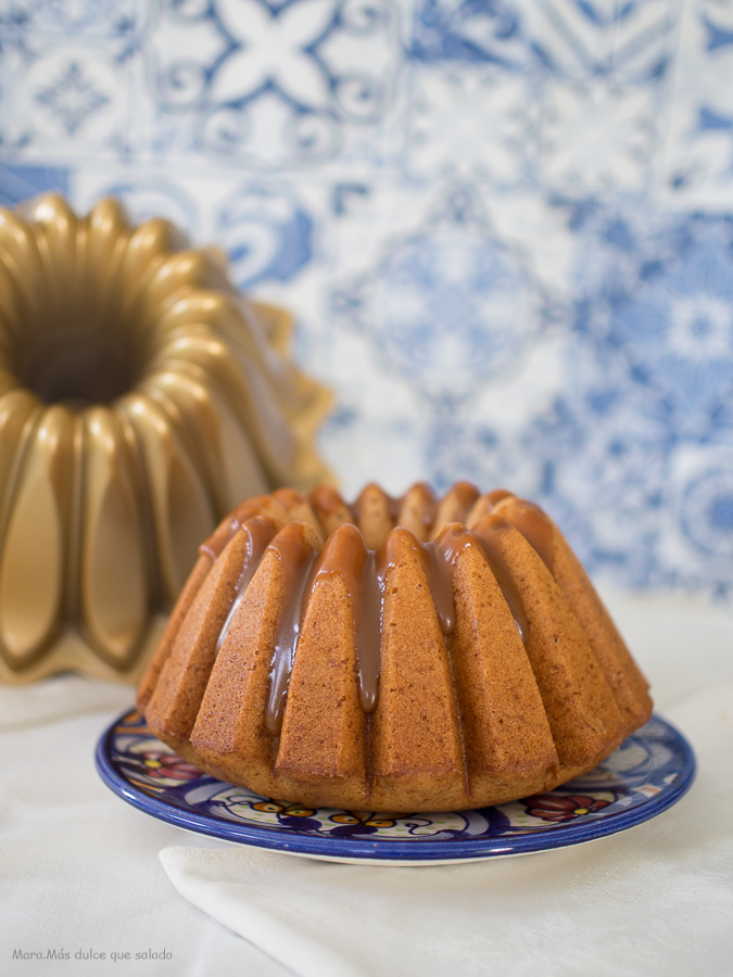 Bundt Cake con compota de manzana