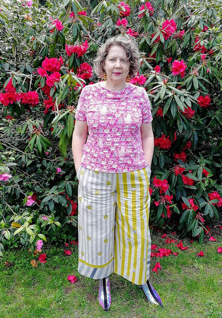 Creates Sew Slow: Dotty Stripe Flint Trousers Venture Out - Christchurch Quilters' Exhibition Vivid