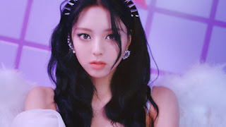 ITZY LOCO Yuna MV Screenshot 4K #1560c Wallpaper PC Desktop