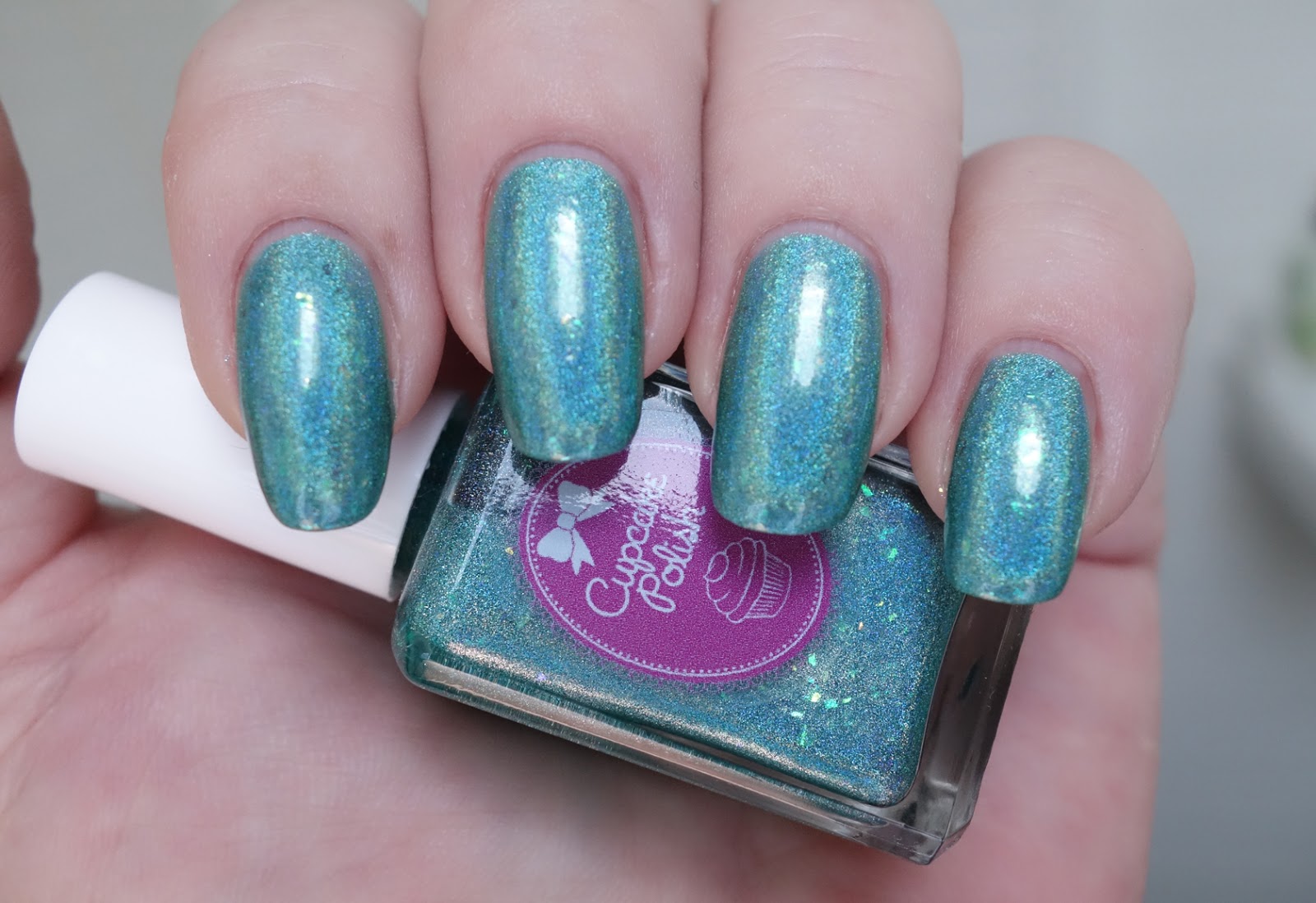 Lacquer Slacker Liz: Cupcake Polish From Cancun, With Love